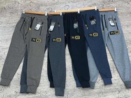 Tracksuit 13
